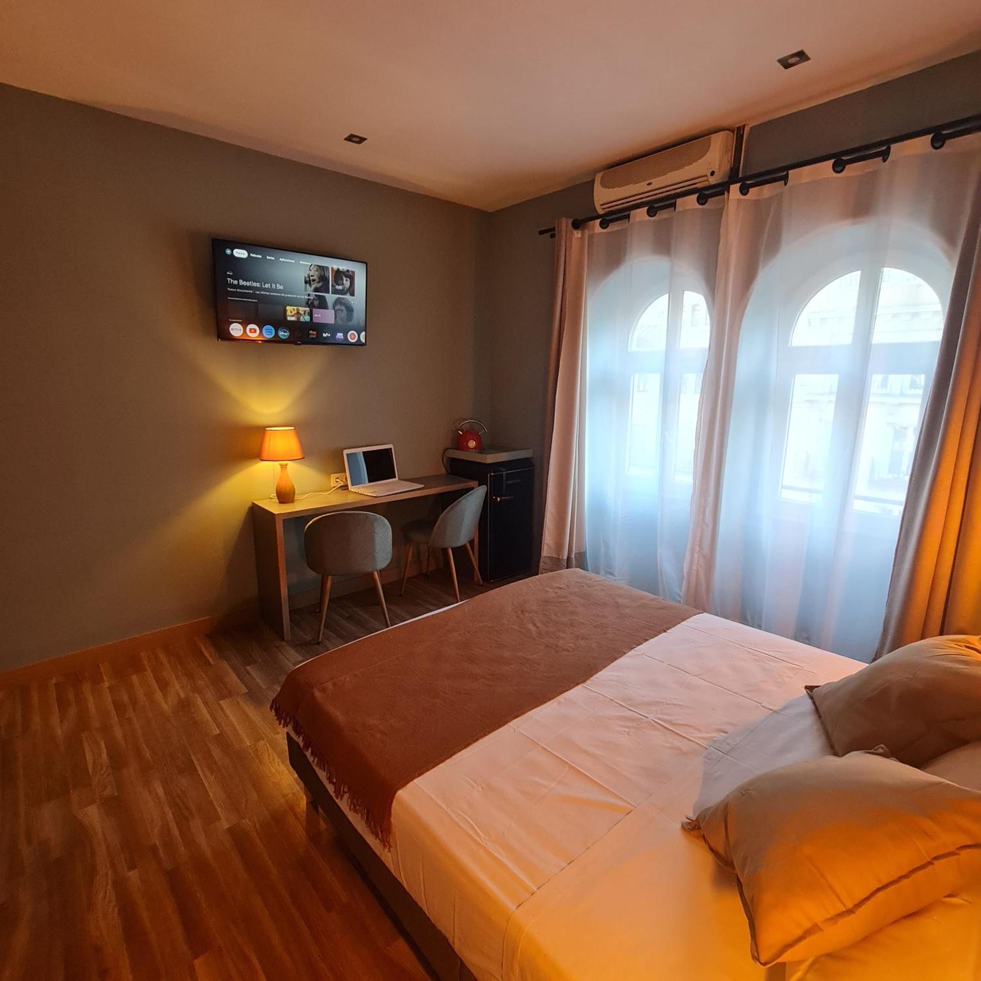 Hostal Luxury Green Madrid Gran Via — Photos 1